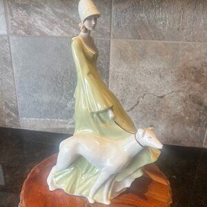 Royal Doulton 'Strolling' Hand Made & Hand Painted 14-inch Porcelain Figurine!